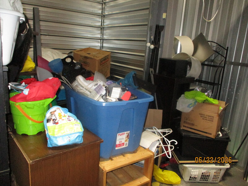 3205 - StorageMart 1st Ave N & Duke St   auction IB-6384 10