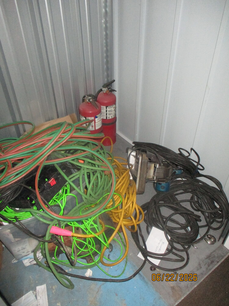 3205 - StorageMart 1st Ave N & Duke St   auction IB-9205 20