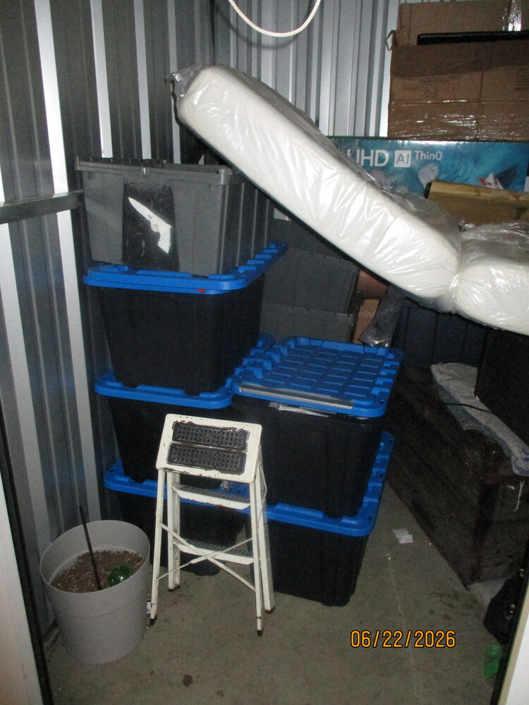 3205 - StorageMart 1st Ave N & Duke St   auction IB-2986 10