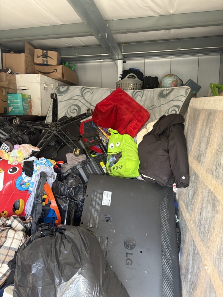 3004 - StorageMart St Thomas  auction IB-9743 30