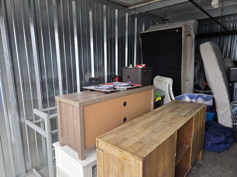 3304 - StorageMart 40th Street  auction IB-8229 40