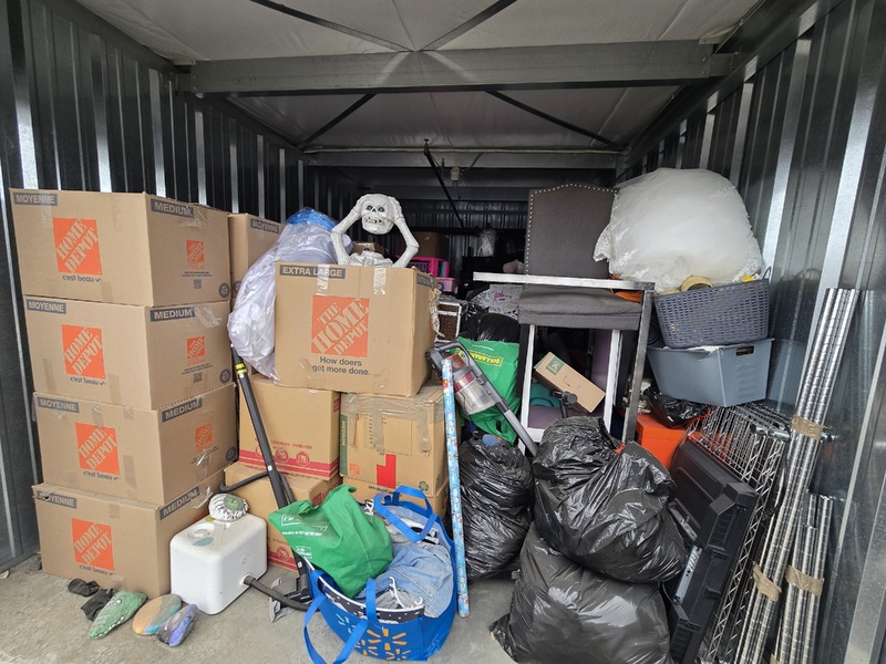 3304 - StorageMart 40th Street  auction IB-2623 40