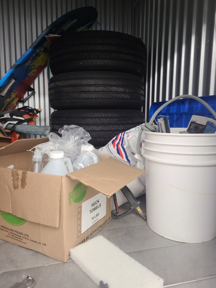 3013 - StorageMart Todd Baylis Blvd Toronto  auction IB-4653