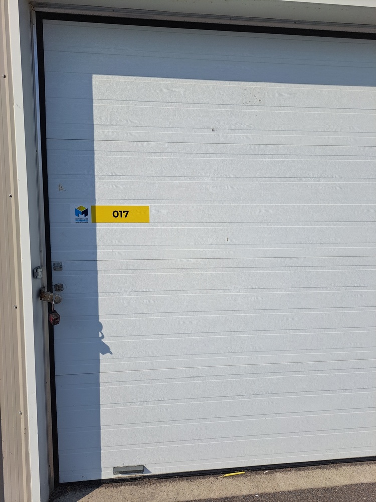 Montreal Mini-Storage - Beauharnois   auction IB-4838