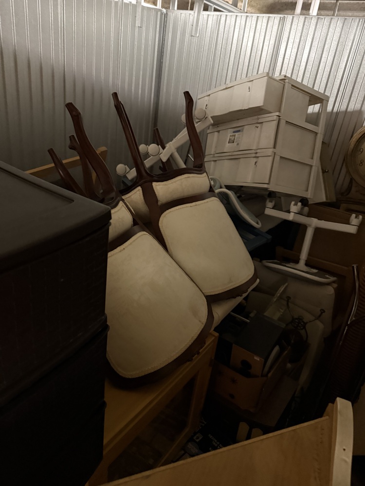 3019 - StorageMart 345 Danforth Road  auction IB-4042 30