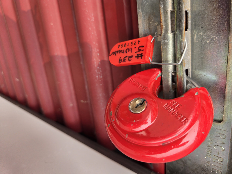 1-800-Self-Storage.com of Grand Blanc  auction IB-6996