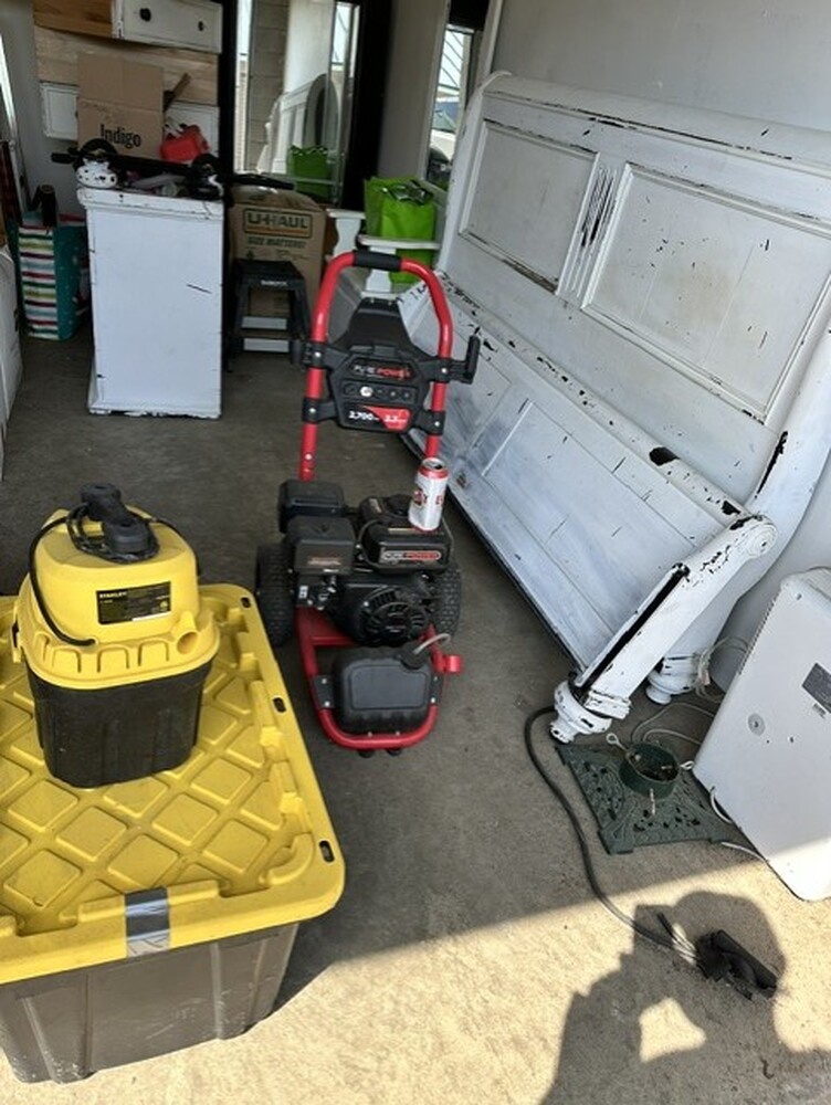 Nanaimo Mini Storage  auction IB-6190 80