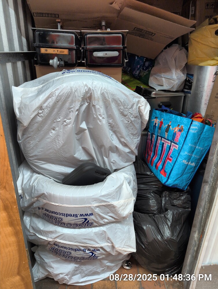 Storage of St Catharines  auction IB-7004 40