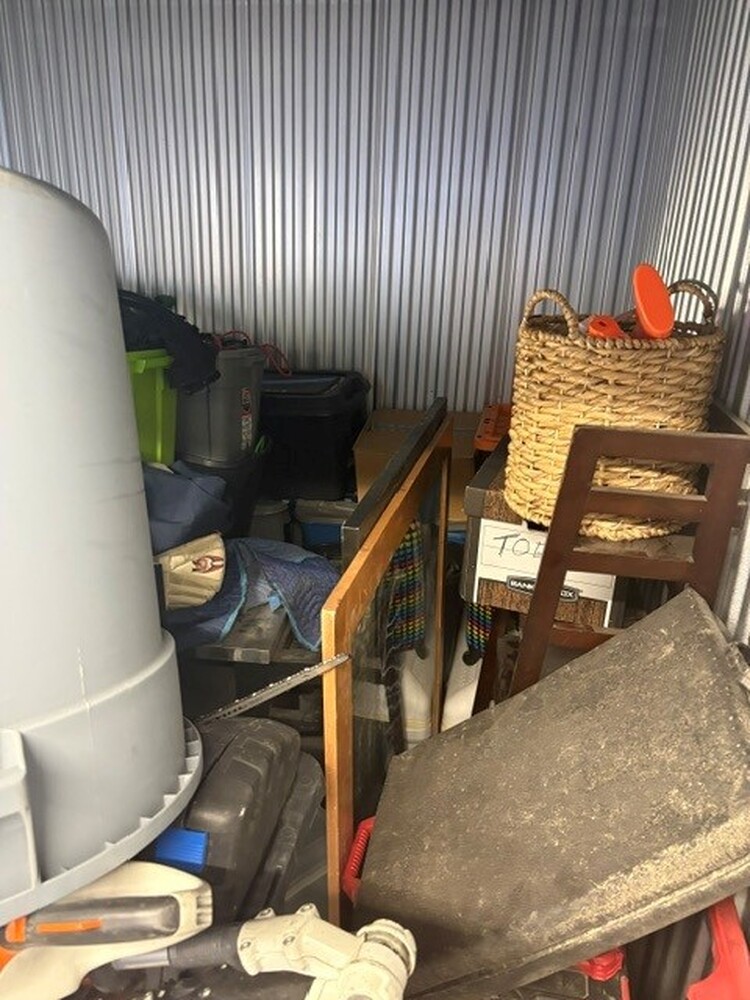 Airport Village Self Storage  auction IB-6680 80