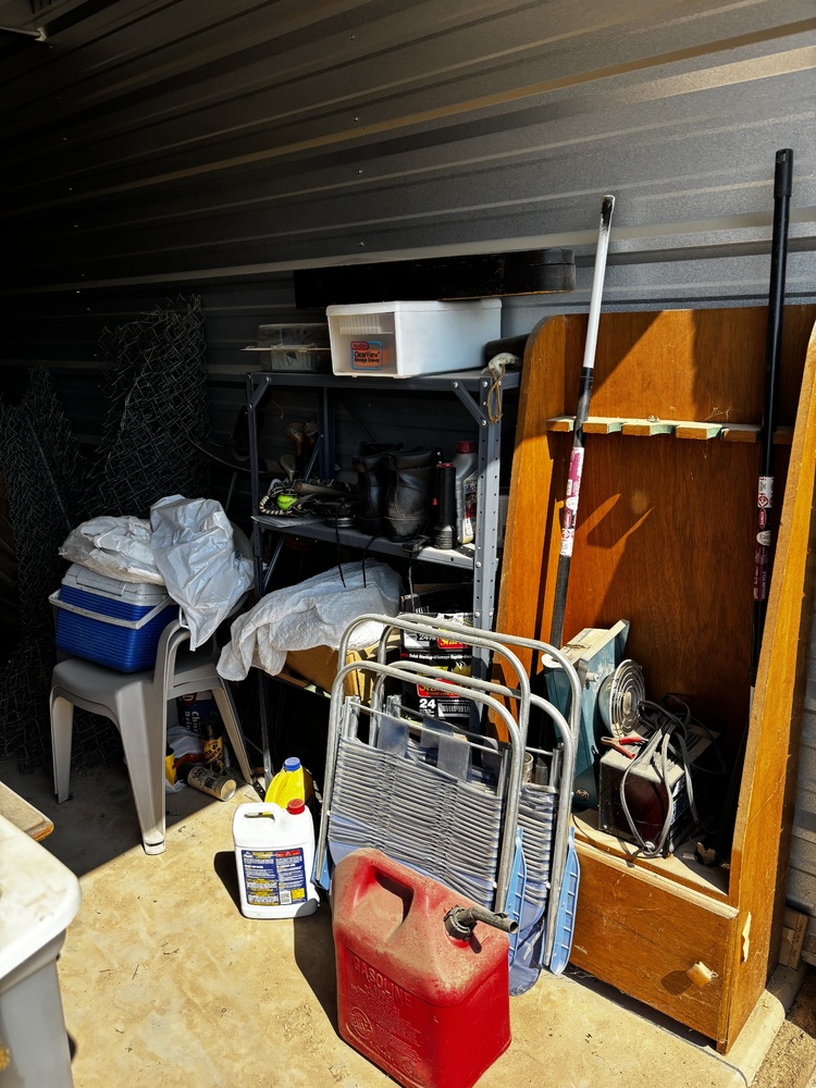Bradley Storage  auction IB-5674 30