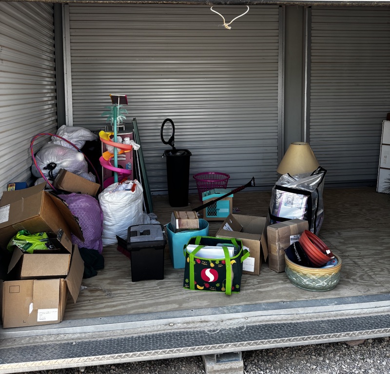 Bradley Storage  auction IB-3693