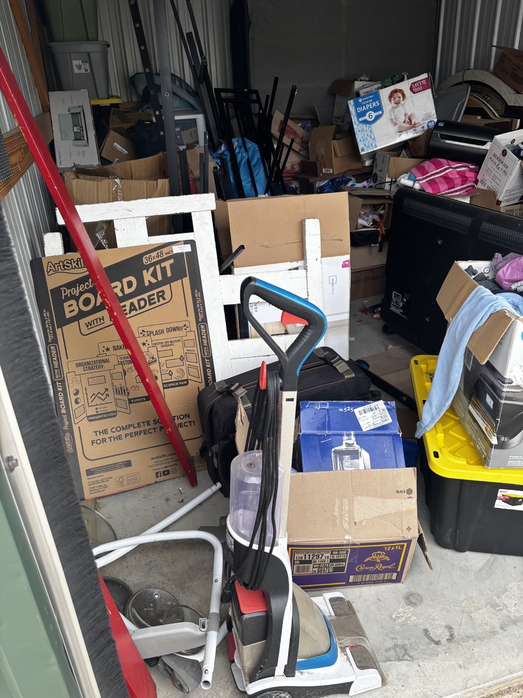 Clutter Busters Storage  auction IB-6947 30