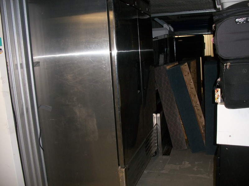 3018 - StorageMart Alden Rd  auction IB-4414 10