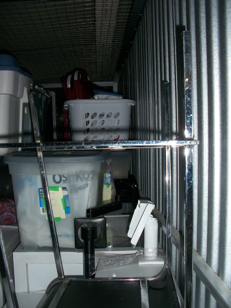 3018 - StorageMart Alden Rd  auction IB-4414 90