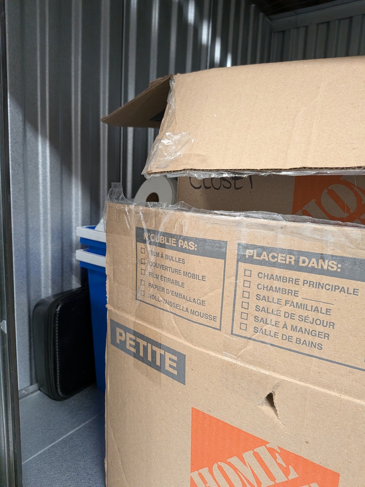 NationWide Self Storage - Pender  auction IB-6856 10