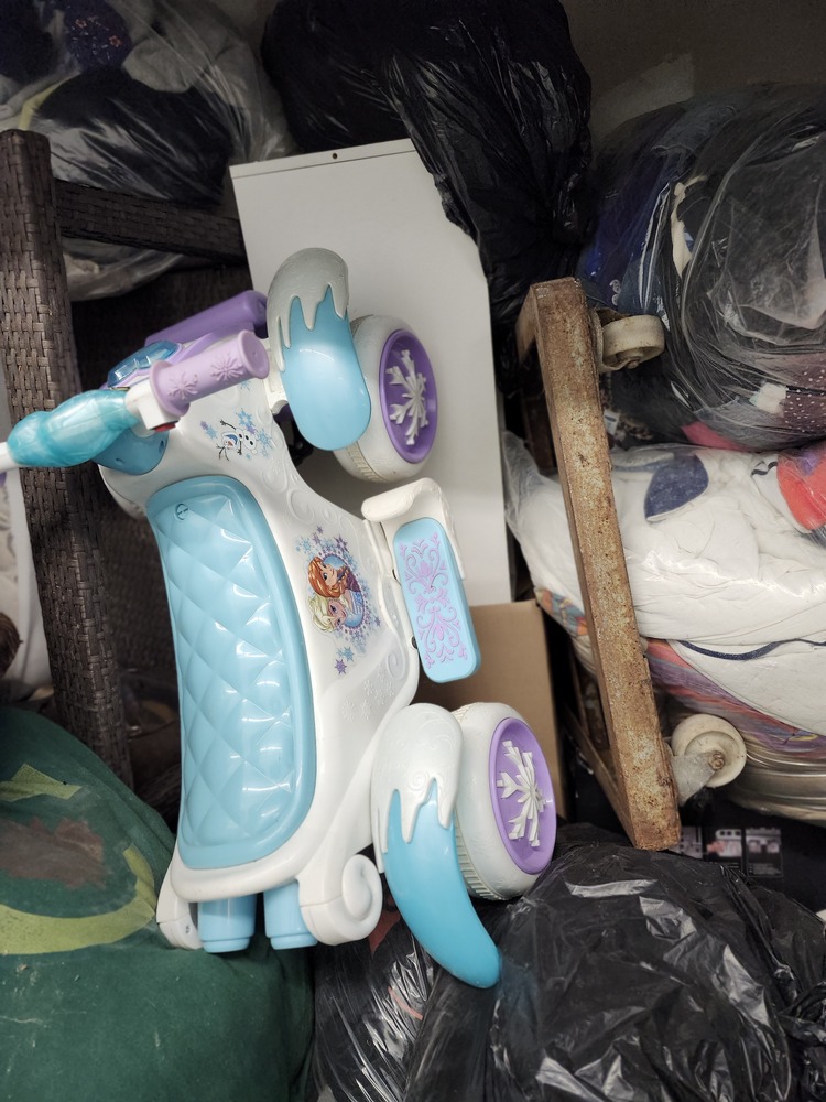 3030 -StorageMart  Kennedy Rd Scarborough  auction IB-5294 30