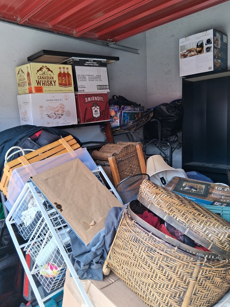 3302 -StorageMart  5th Street SW  auction IB-5032