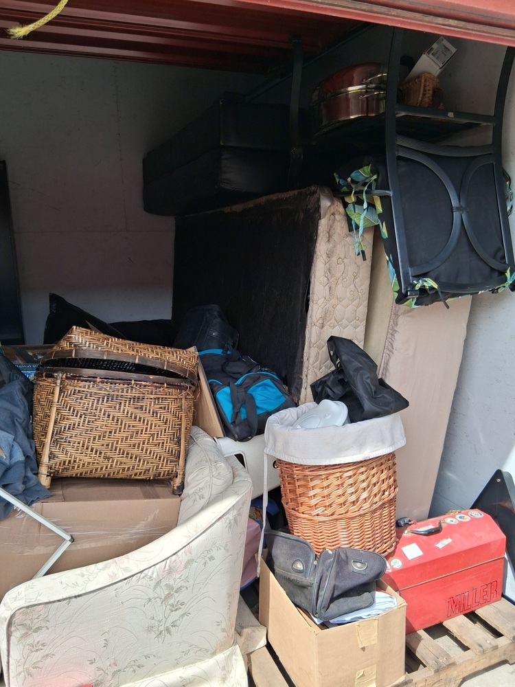 3302 -StorageMart  5th Street SW  auction IB-5032 10
