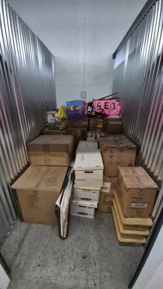 XYZ Storage - Laird  auction IB-6510