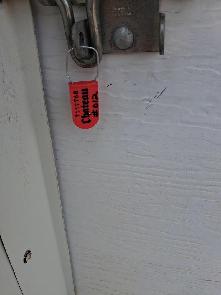 1-800-Self-Storage of Durand  auction IB-5935