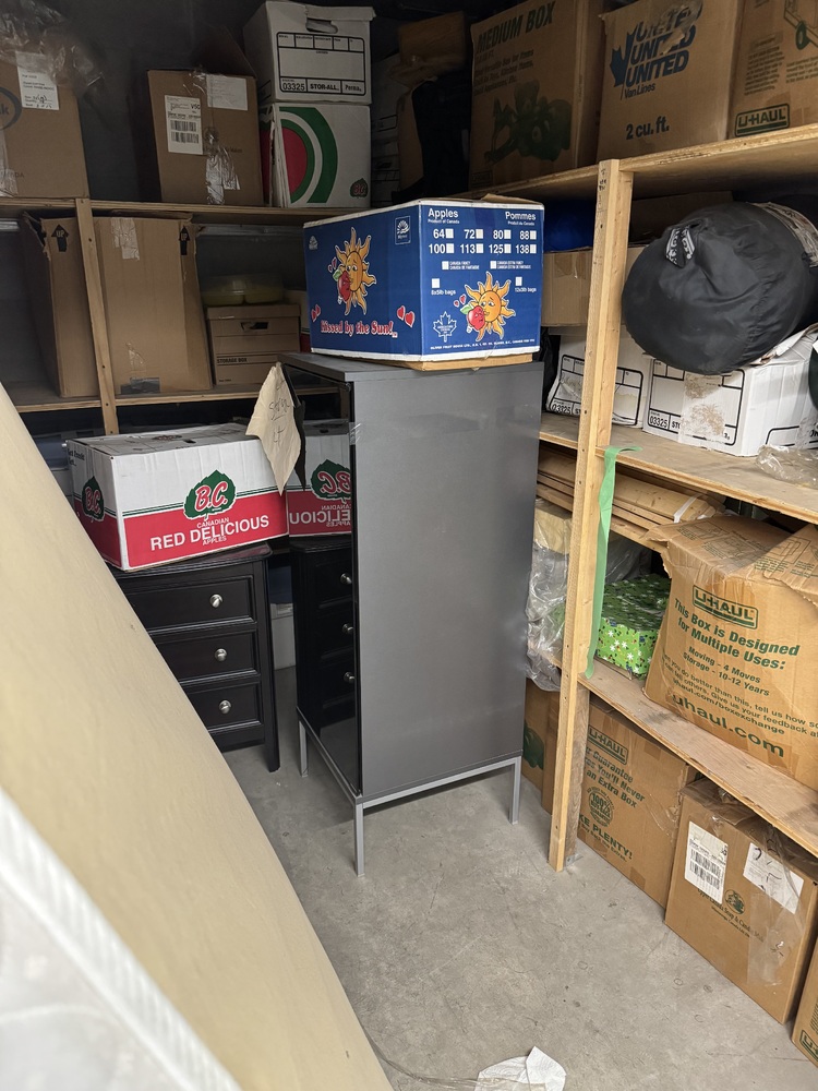 Space Centre Storage  auction IB-5477 30