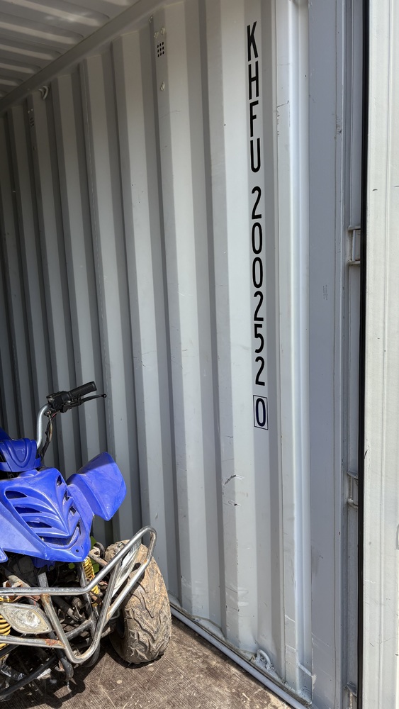 Secure-Rite Mobile Storage - Surrey Yard  auction IB-6094