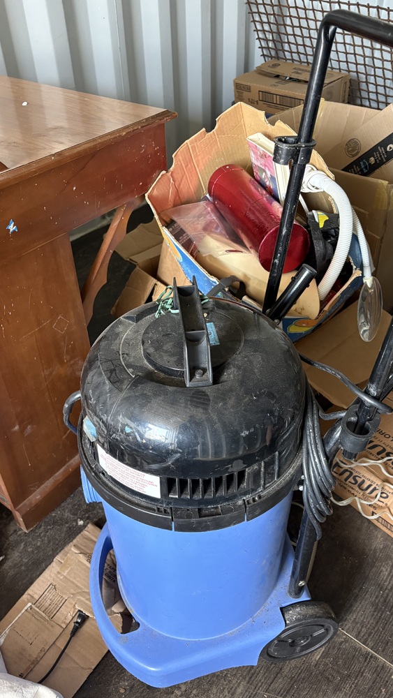Secure-Rite Mobile Storage - Surrey Yard  auction IB-6094 40
