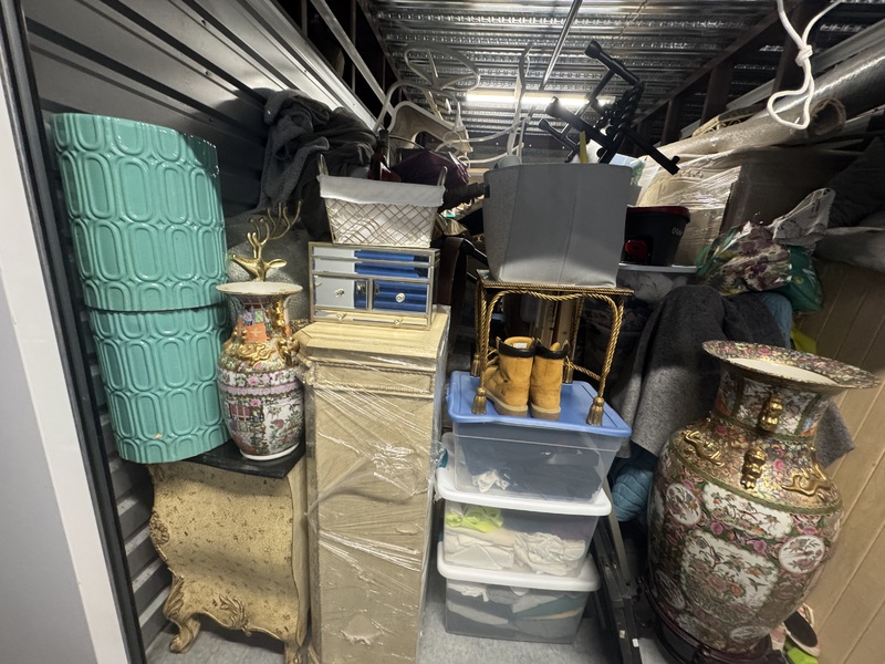 Advantage Self Storage- Tiverton  auction IB-8047