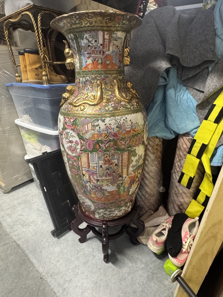 Advantage Self Storage- Tiverton  auction IB-8047 10