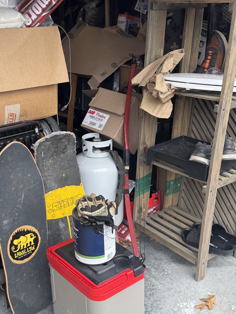 Advantage Self Storage- Tiverton  auction IB-3506
