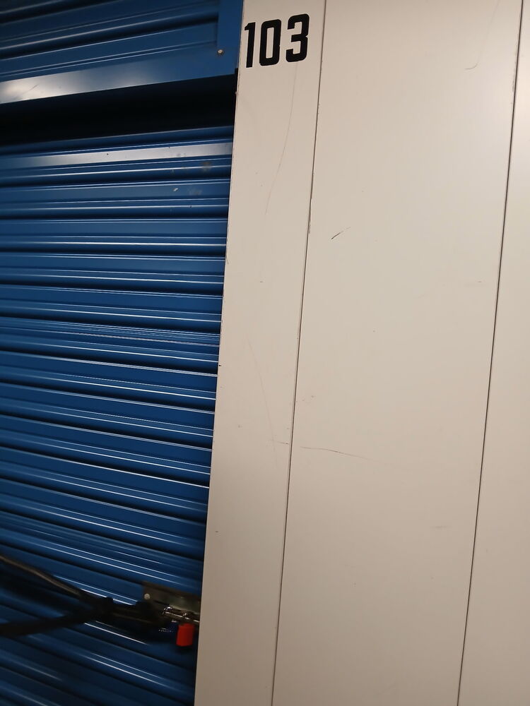 Advantage Self Storage - Salem MA  auction IB-3226