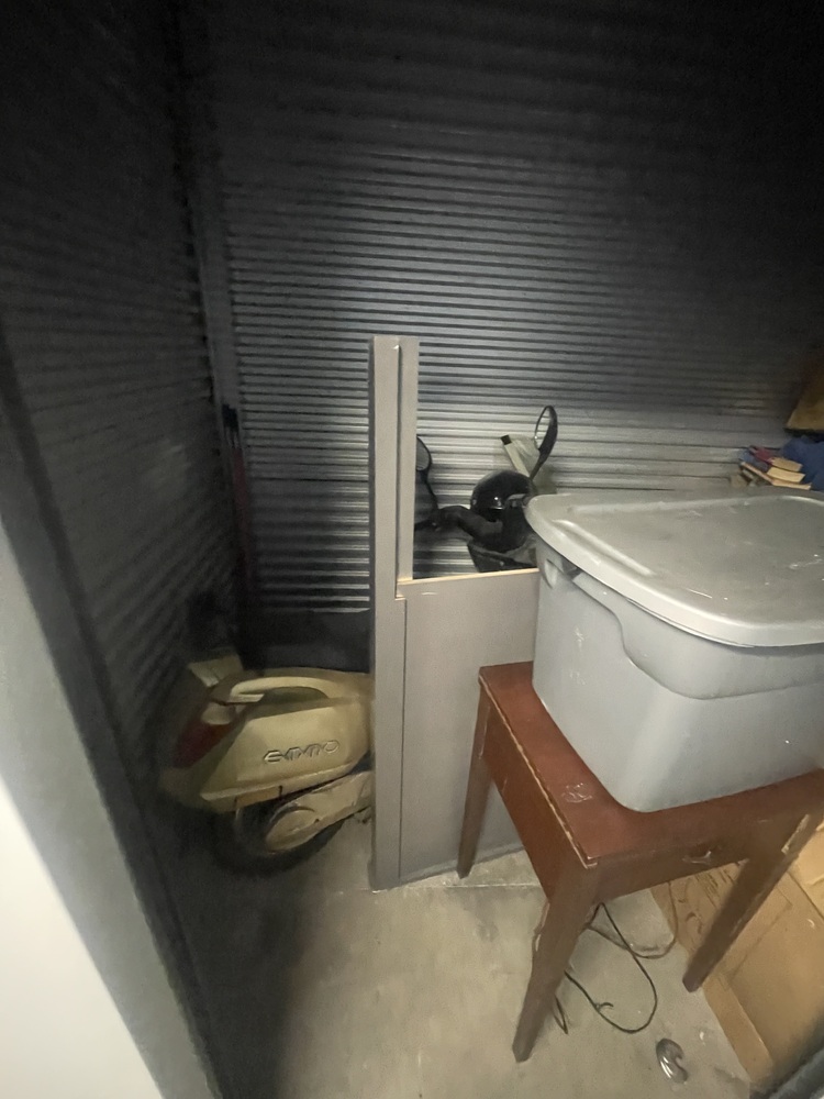 3031 - StorageMart Sheppard Ave Scarborough  auction IB-5585 20