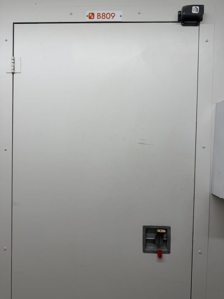 Public Storage P0020 -Vine Ave  auction IB-2900
