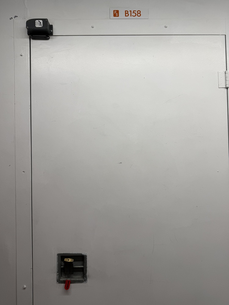 Public Storage P0020 -Vine Ave  auction IB-2493