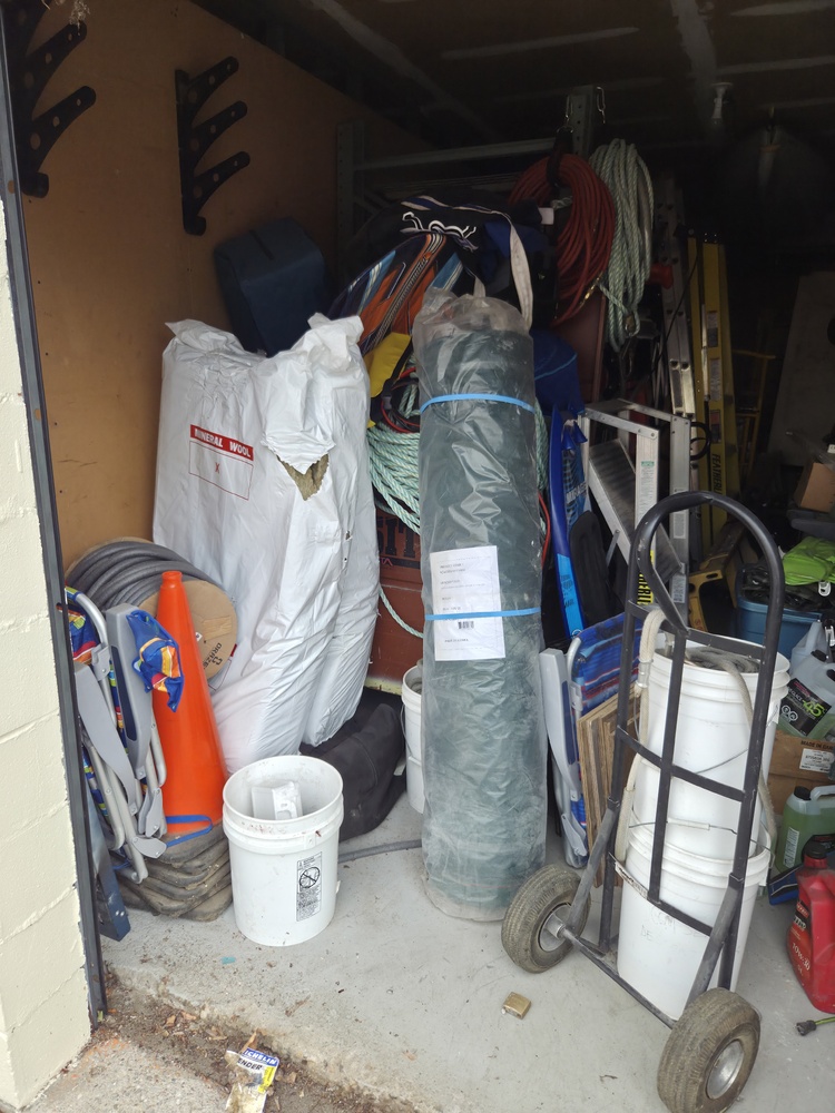 Public Storage P0013 -Hobson Ave   auction IB-4205 20