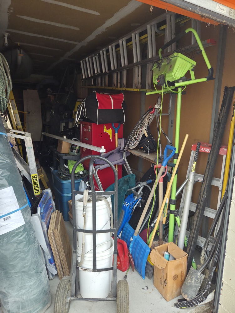 Public Storage P0013 -Hobson Ave   auction IB-4205 50