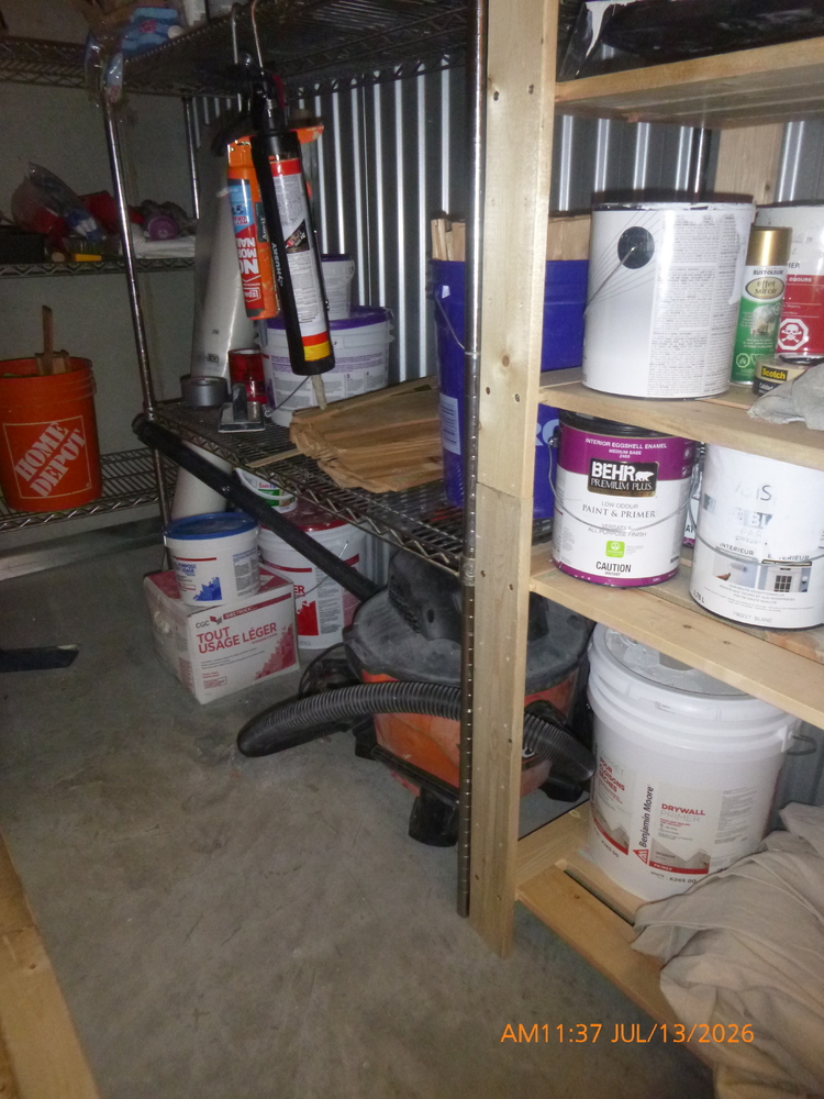 Public Storage P0052 -Montee St-Remi  auction IB-9962 30