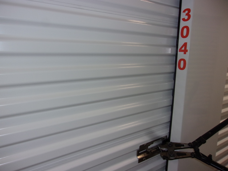 1-800-Self-Storage (8 Mile)  auction IB-4728