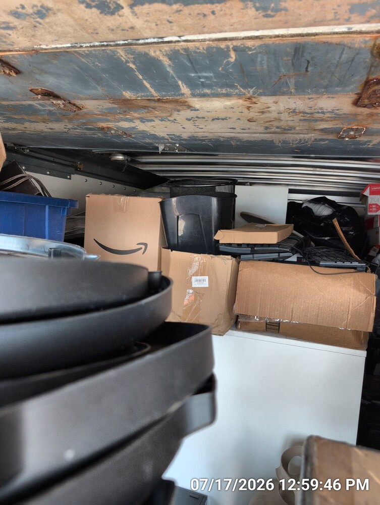 Storage of Barton St  auction IB-9083 40