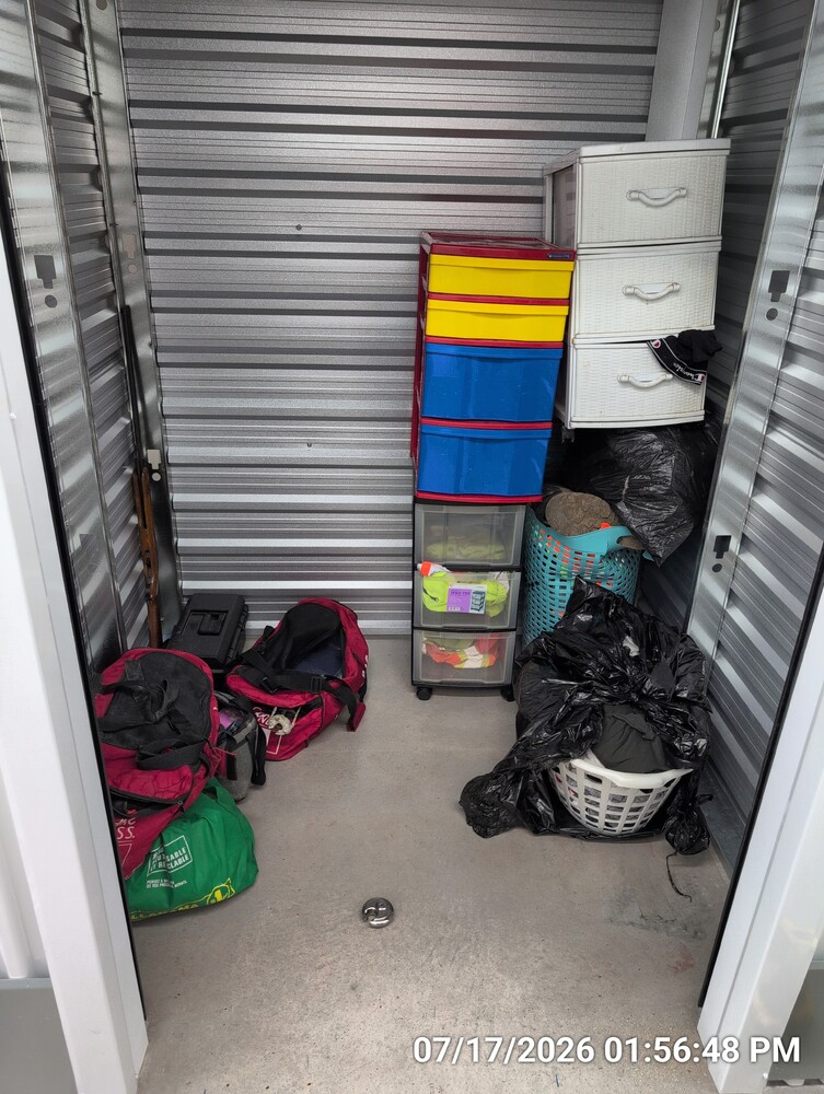 Storage of Barton St  auction IB-1153 10