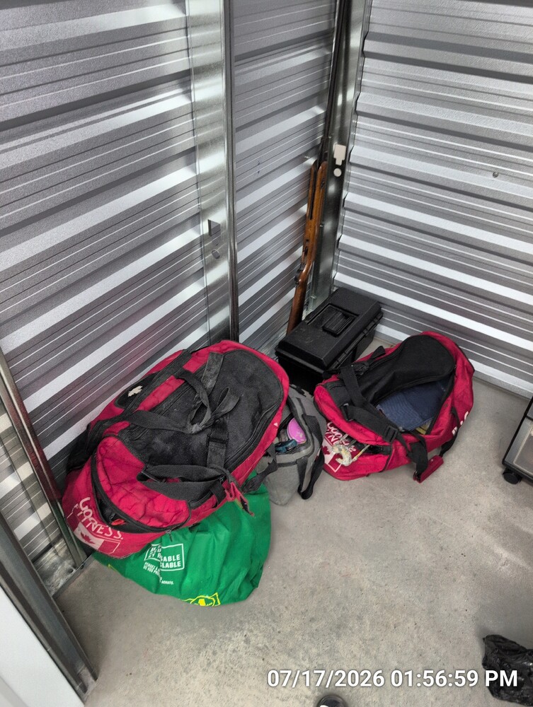 Storage of Barton St  auction IB-1153 30