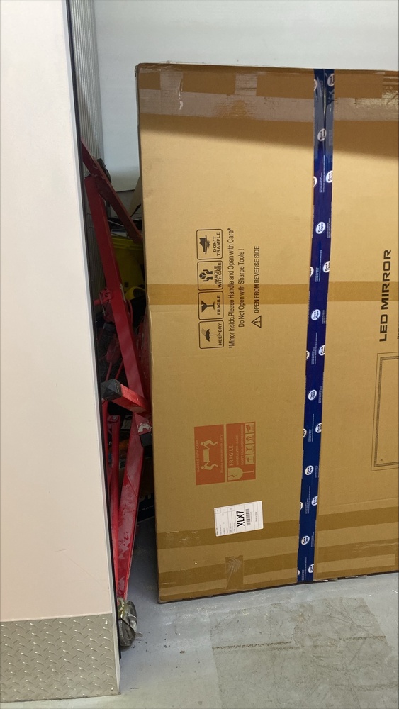 Montreal Mini-Storage - Dollard  auction IB-1818 40