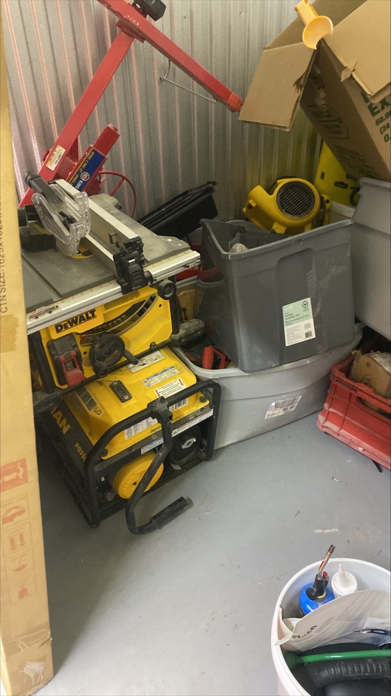 Montreal Mini-Storage - Dollard  auction IB-1818 70