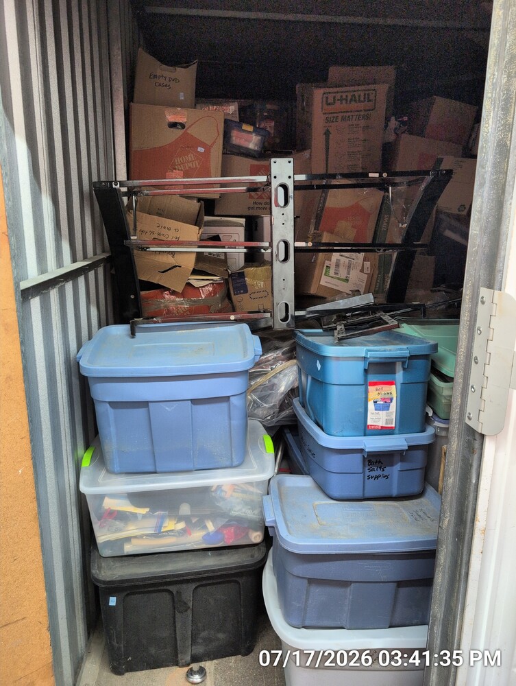 Storage of St Catharines  auction IB-9549 40