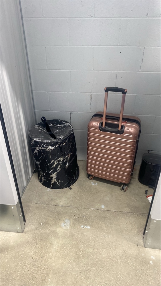 Montreal Mini-Storage - Sauve  auction IB-5690 30