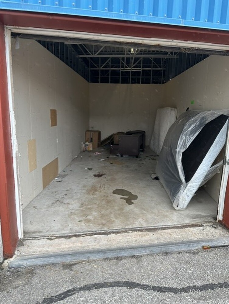 3102 - StorageMart St-Leonard  auction IB-4921 20