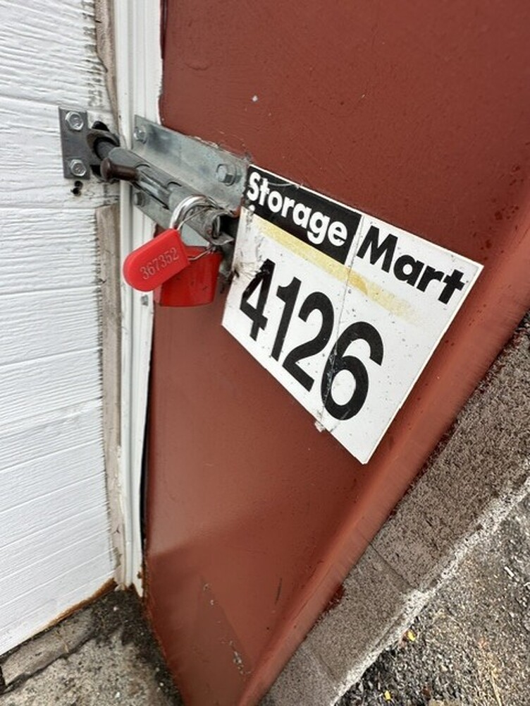 3102 - StorageMart St-Leonard  auction IB-4921 120