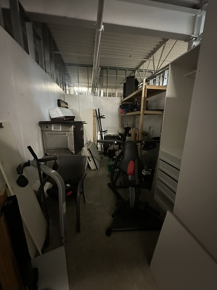 3102 - StorageMart St-Leonard  auction IB-2558 50