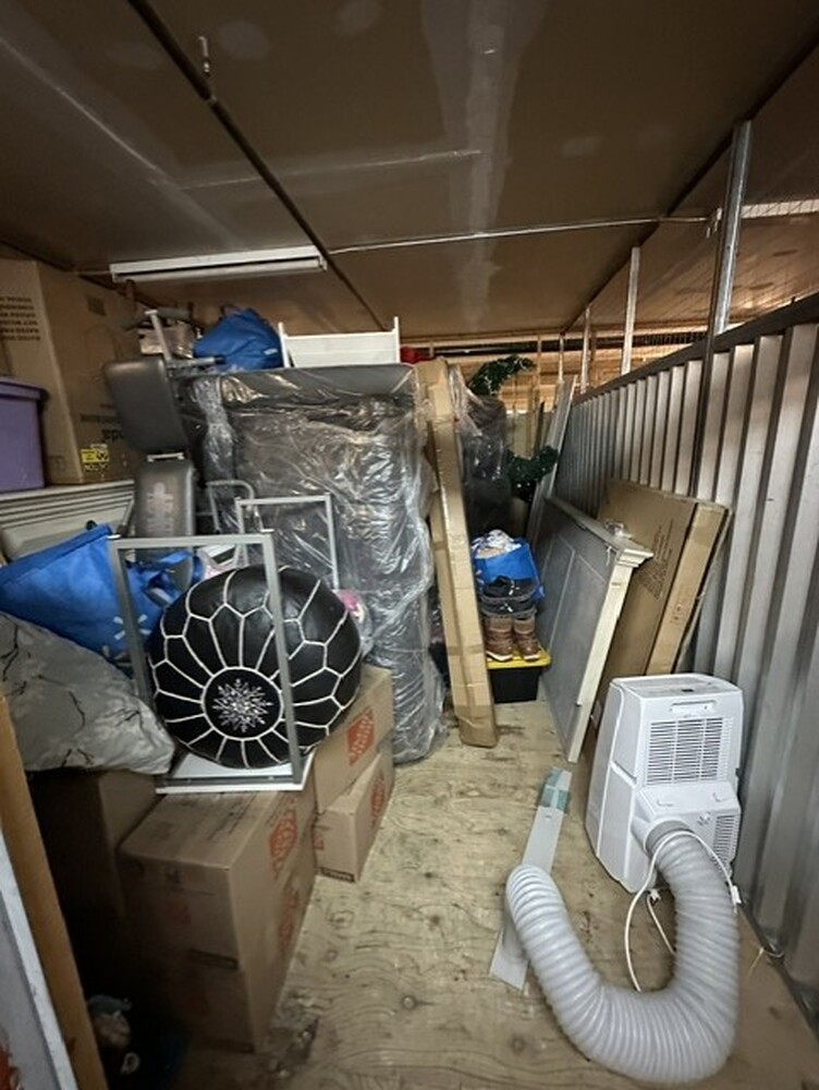 3102 - StorageMart St-Leonard  auction IB-9108 40