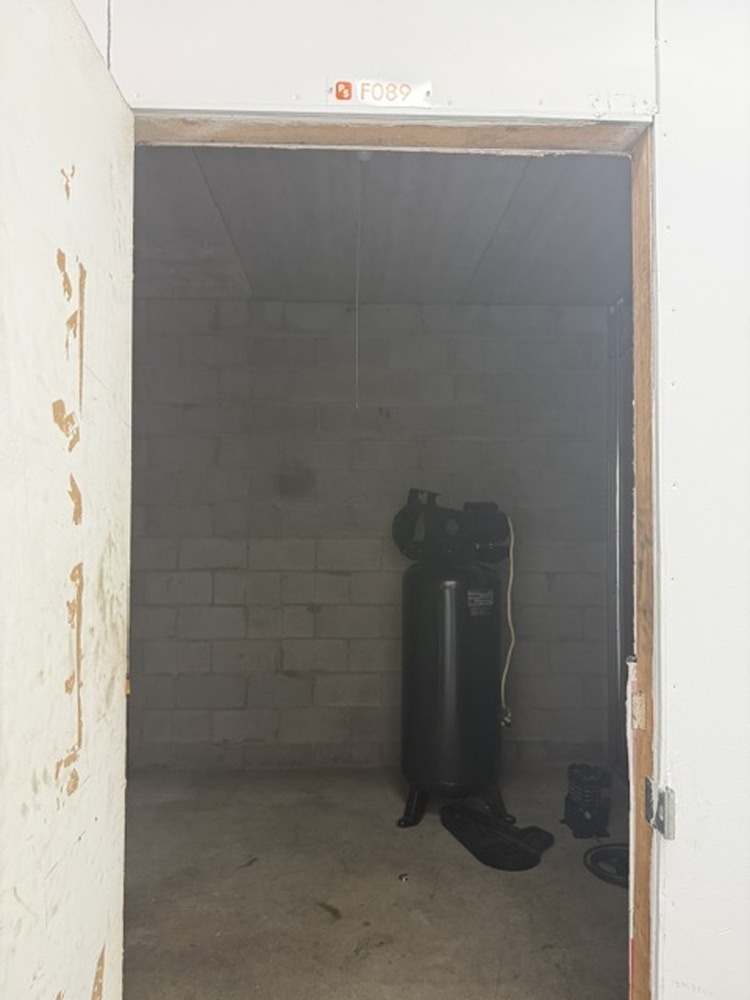 Public Storage P0007 - Arrow Rd  auction IB-9595